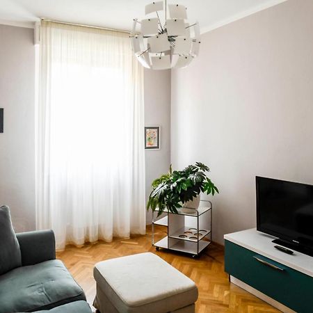 Vale A Livorno Apartment Ngoại thất bức ảnh