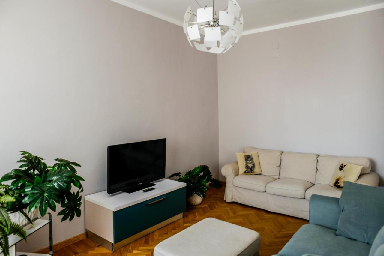Vale A Livorno Apartment Ngoại thất bức ảnh